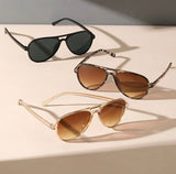 Sunglasses : 3 Colors