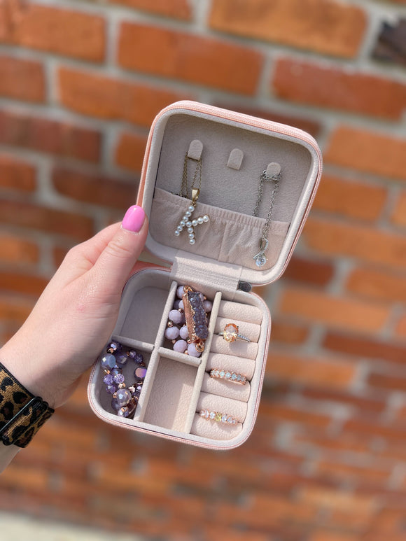 Small Jewelry Case : 4 Colors